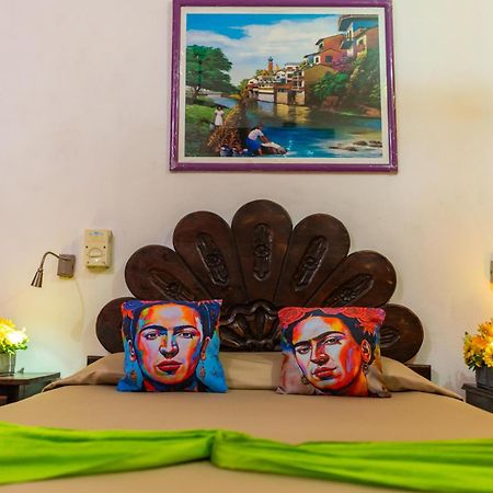 Hotel Posada De Roger Puerto Vallarta Eksteriør bilde